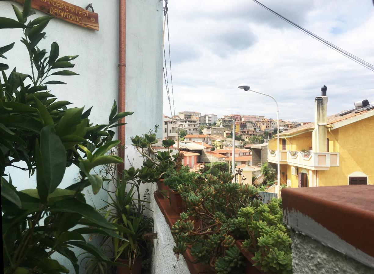 Bed And Breakfast Da Antonio - Orgosolo Exterior foto